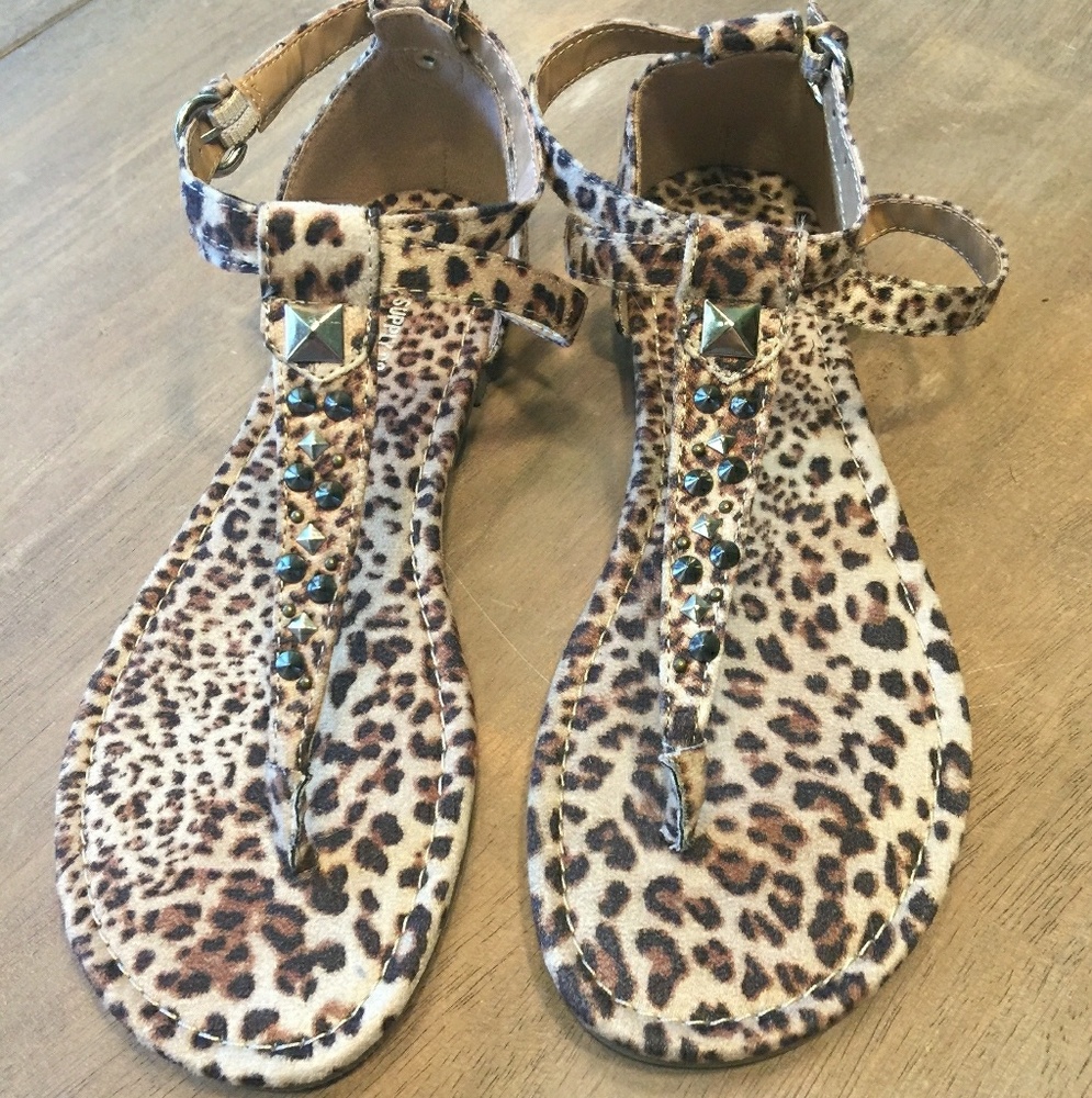 Women's leopard print sandals